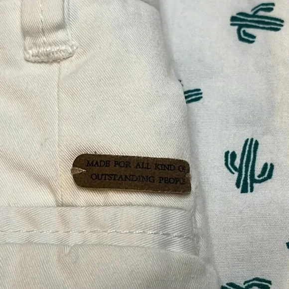 (Bundle) Zara shorts, Gymboree short sleeve, peek shorts, Boys size 7, 3 pieces - Picture 10 of 14